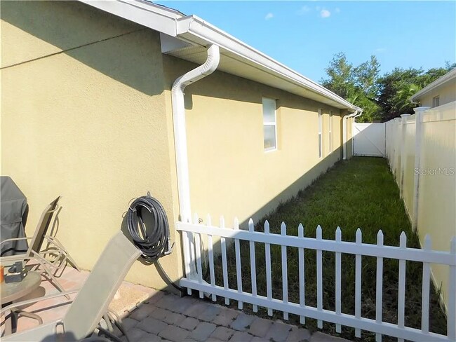 Building Photo - 14635 Keelford Way