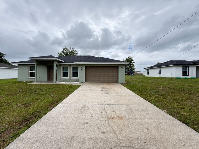 Building Photo - Awesome 3 BD/2BA Home in Beautiful Ocala!!!