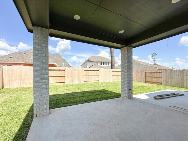 Building Photo - 541 Sand Branch Dr