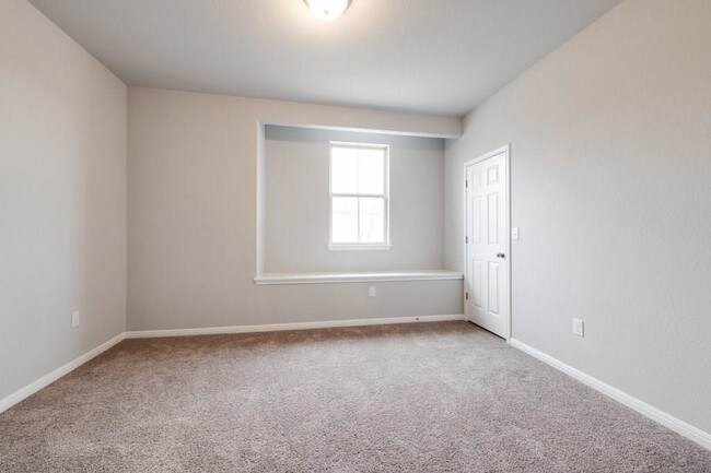 Building Photo - 3240 E Whitestone Blvd