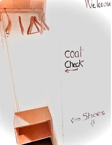 Building Photo - 400 Central Park W