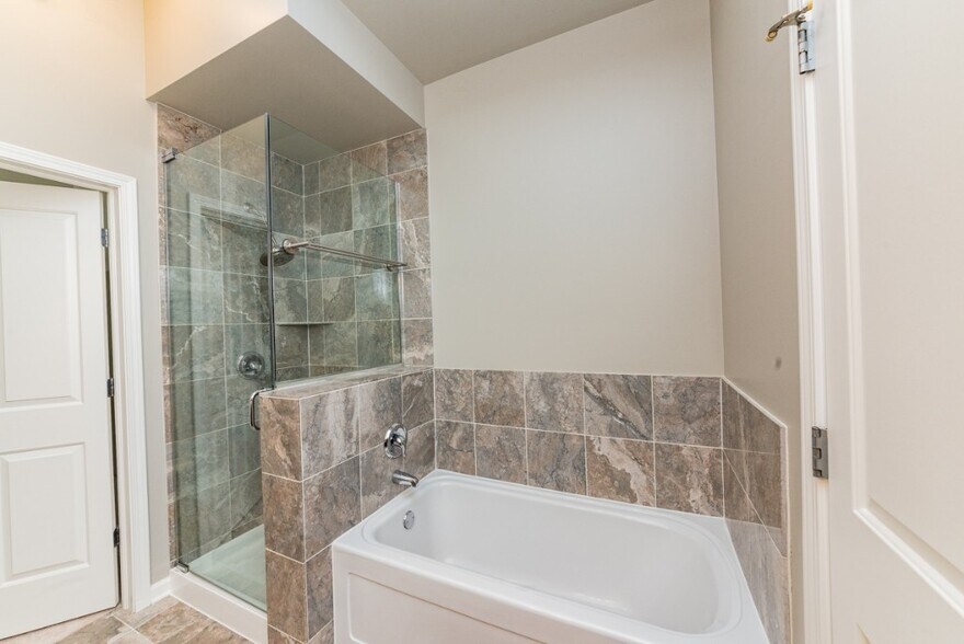 Building Photo - 1464 S MICHIGAN Ave