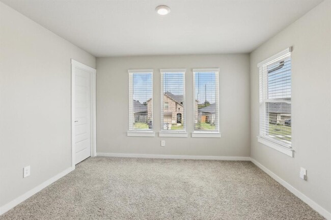 Building Photo - 29211 Pikes Peak Dr