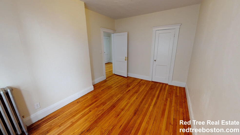 Building Photo - 119 Sutherland Rd