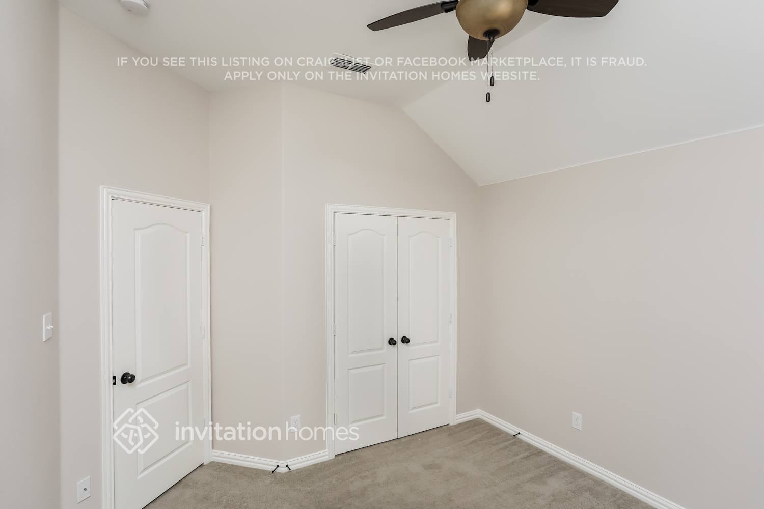 Building Photo - 2512 Flowing Springs Dr