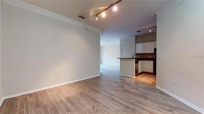 Building Photo - 4207 S Dale Mabry Hwy