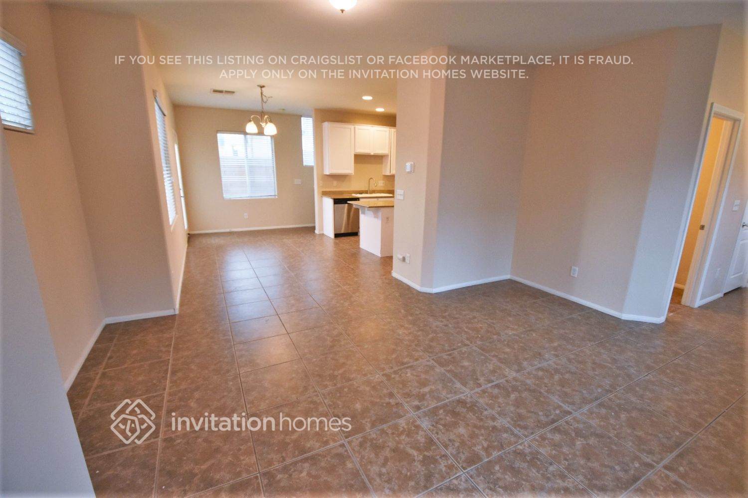 Building Photo - 741 Easter Lily Pl