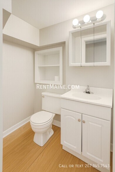 Building Photo - 409 Fourth St