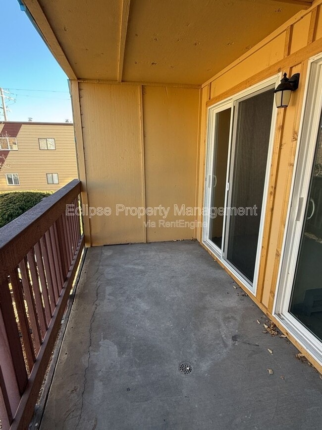 Building Photo - 125 Franklin Park