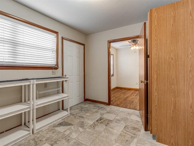 Building Photo - 4701 N Peniel Ave