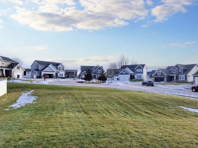 Building Photo - 5761 Copper Leaf Trail