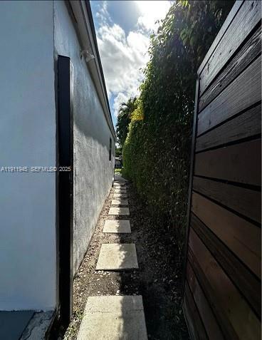 Building Photo - 420 NW 111th St