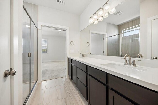 Building Photo - 8503 McKamy Dr