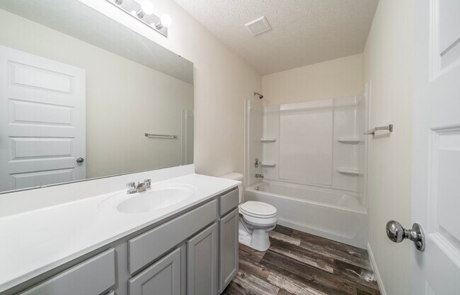 Building Photo - 9834 Codyview Dr