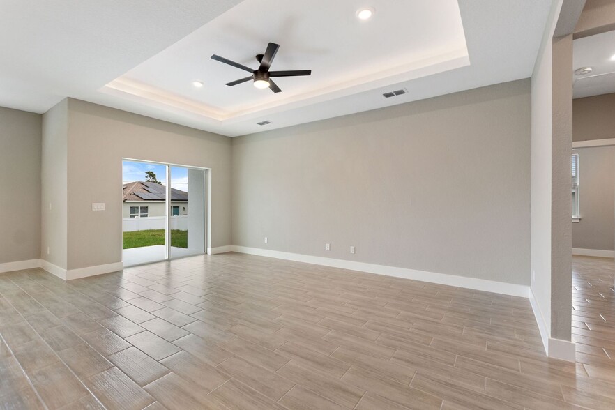 Building Photo - 186 Sweet Pea Ct