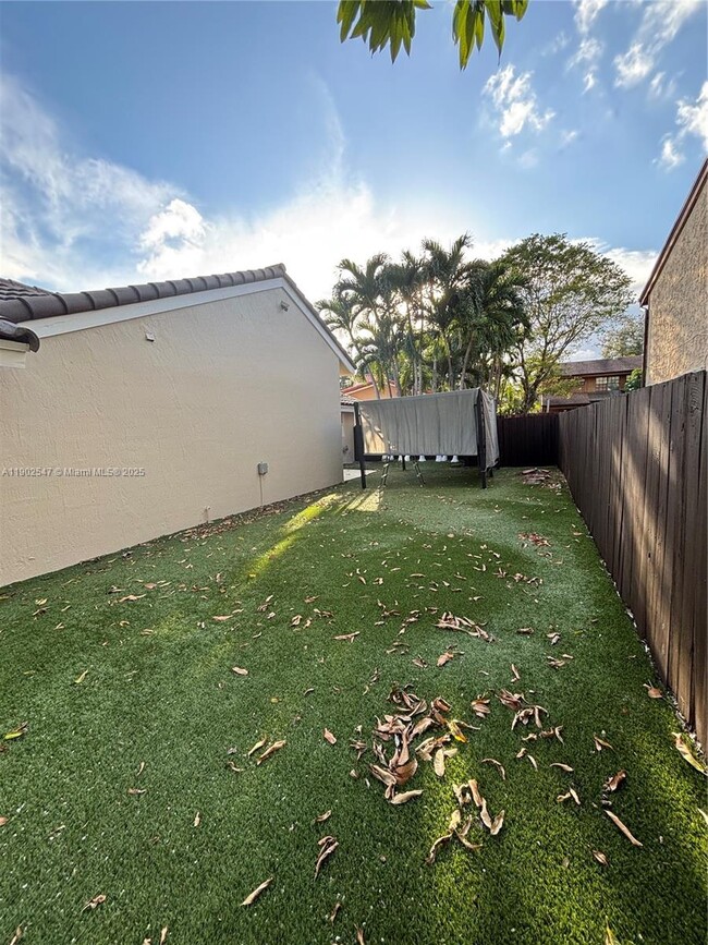 Building Photo - 11463 SW 74th St