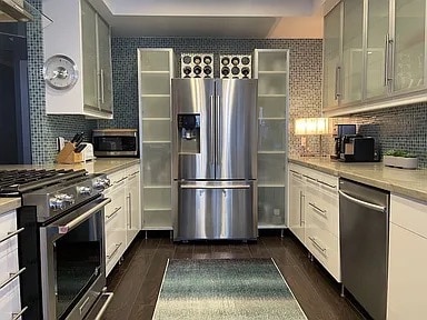 Building Photo - 5037 Terramar Way