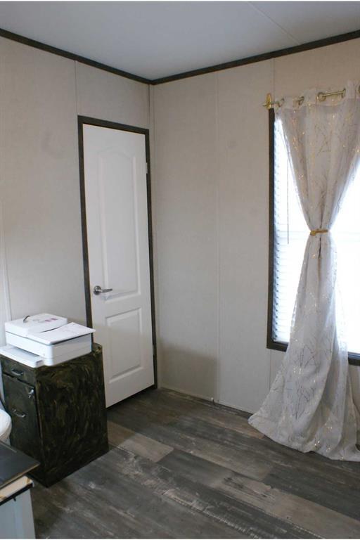 Building Photo - 501 Mesquite Rd