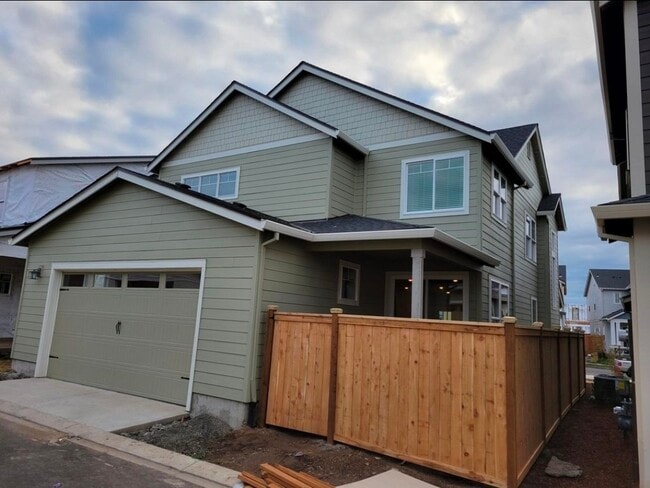 Building Photo - 4150 SE 69th Ave