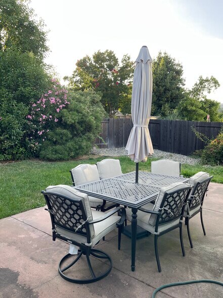 Backyard - 9428 Plainoak Way