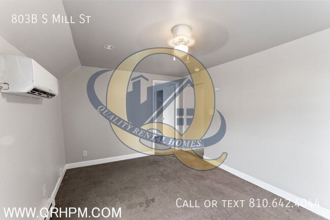 Building Photo - 803B S Mill St-