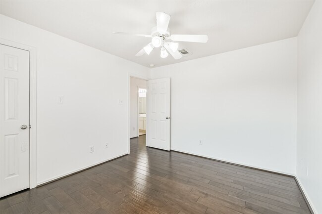 Building Photo - 2507 Liza Ct