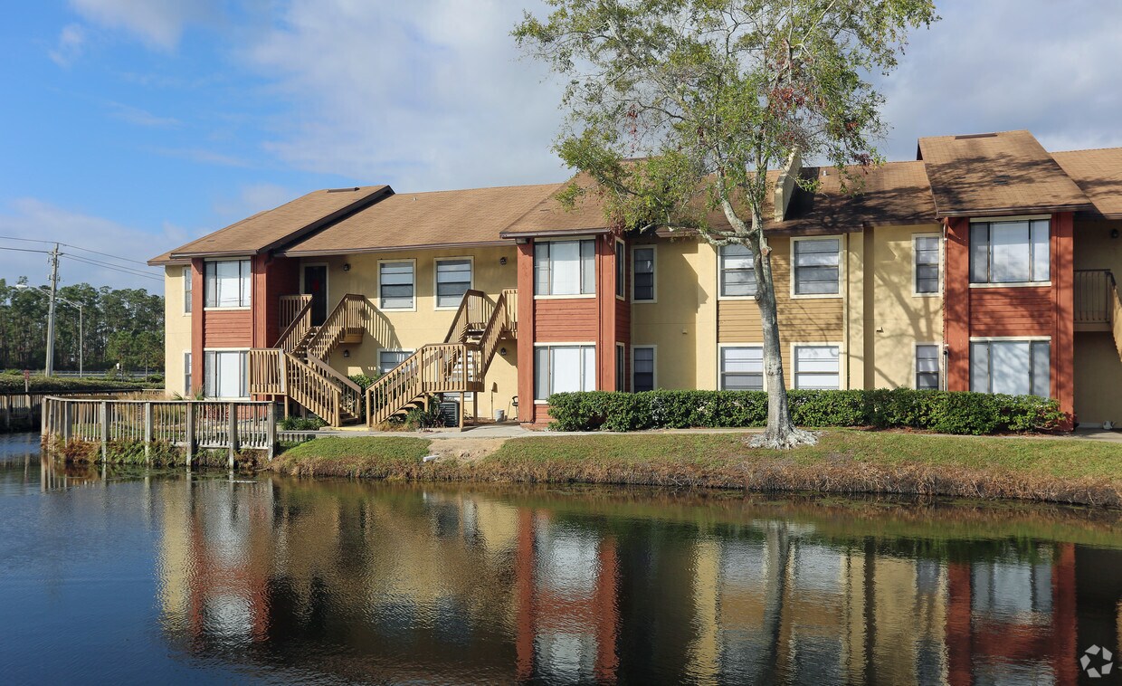 Village Lakes Sanford