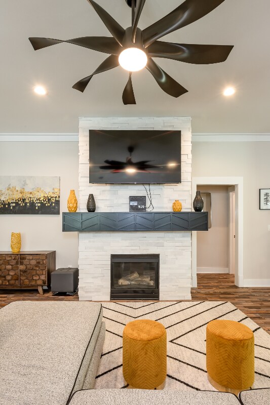 Building Photo - 1732 Waterbrook Dr