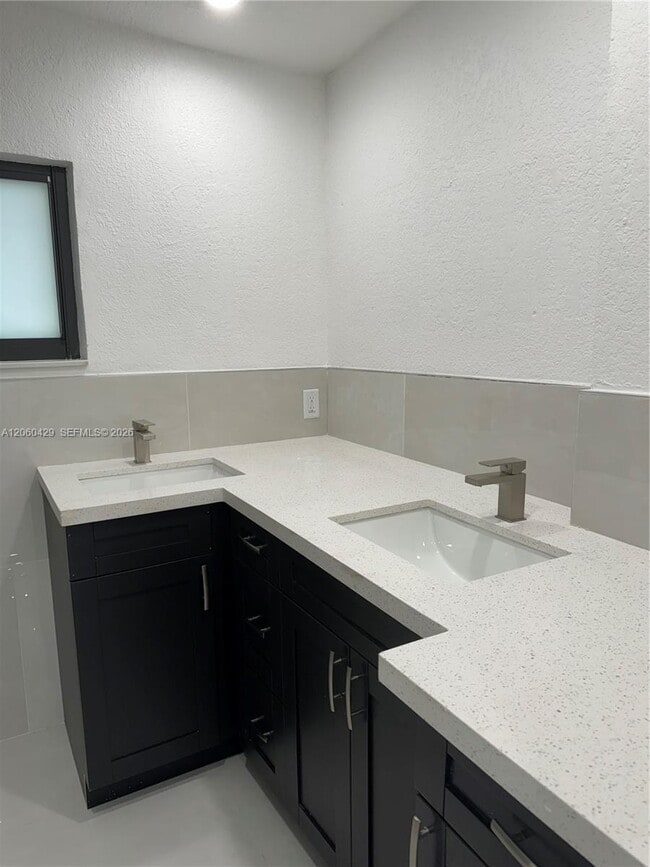 Building Photo - 1210 NW 123rd St