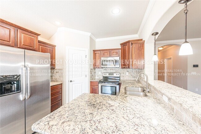 Building Photo - 120 Sullivans Wy