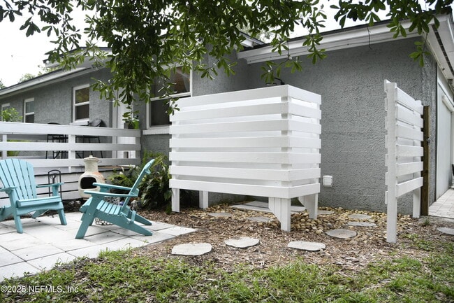 Building Photo - 6925 Sans Souci Rd