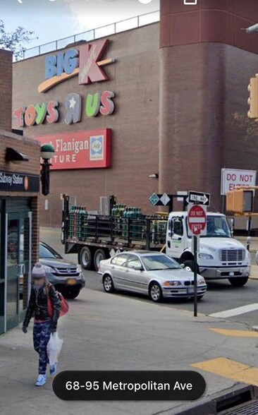 Building Photo - 6678 69th St