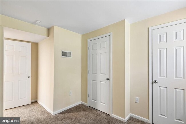 Building Photo - 7660 Turnbrook Dr