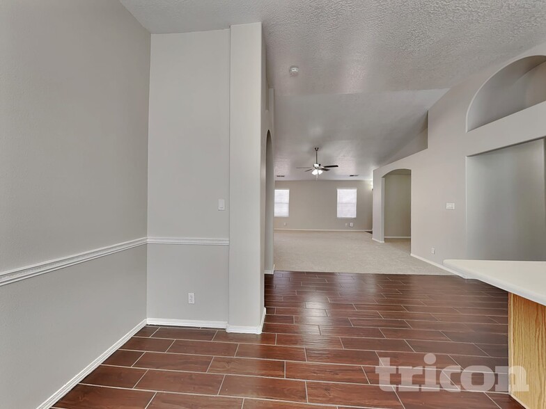 Building Photo - 833 Deming Meadows Dr NE