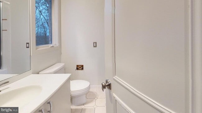 Building Photo - 9629 Eagle Ridge Dr