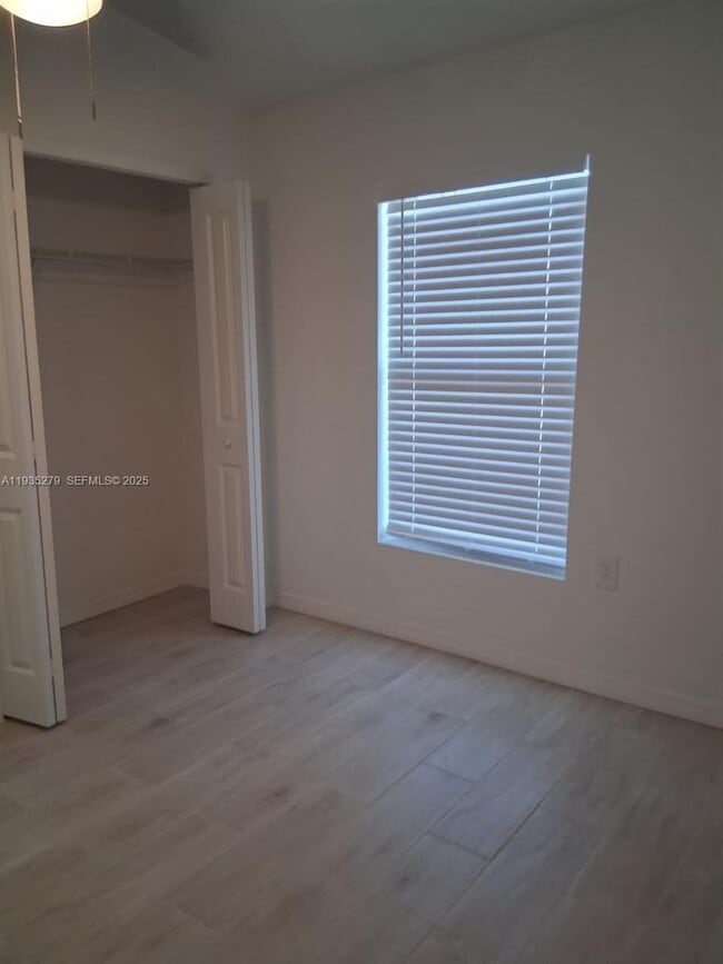 Building Photo - 1828 NW 30th Terrace