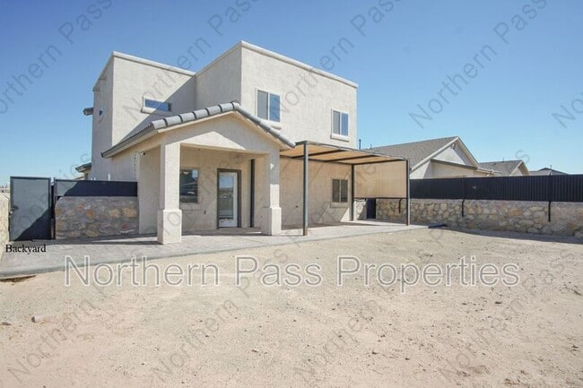Building Photo - 10161 Red Vly