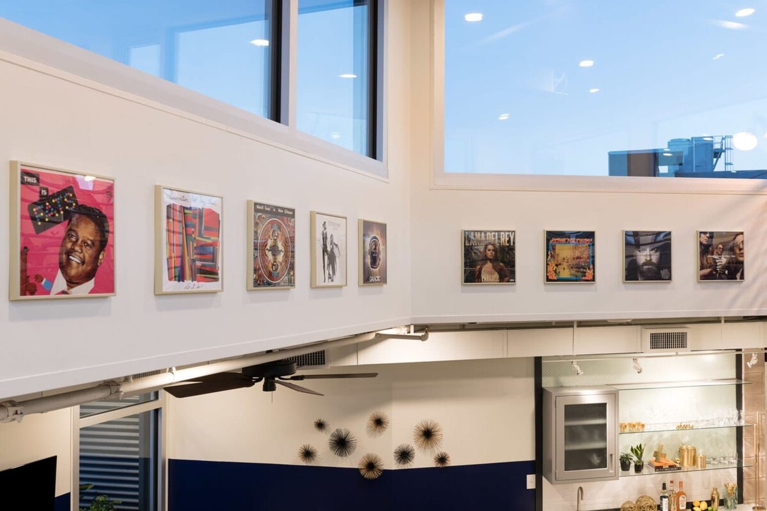 Building Photo - 527 St Joseph St