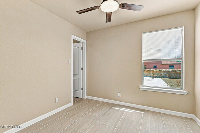 Building Photo - 11616 Mocha Dune Dr