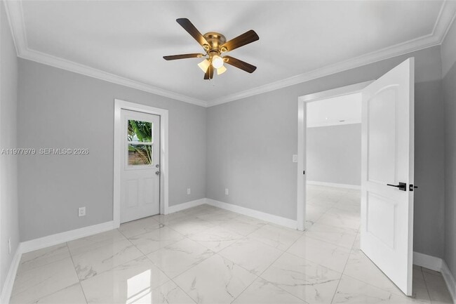 Building Photo - 1519 Biarritz Dr