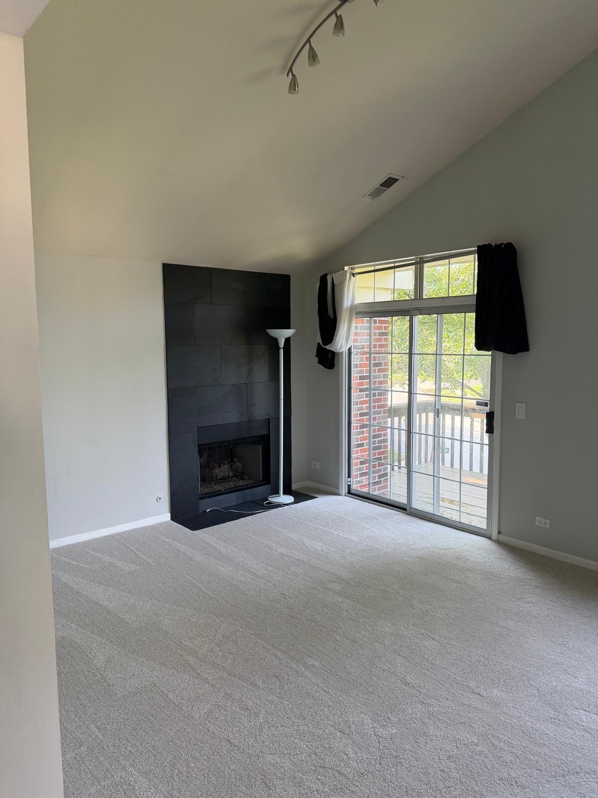 Building Photo - 1275 Old Mill Ln
