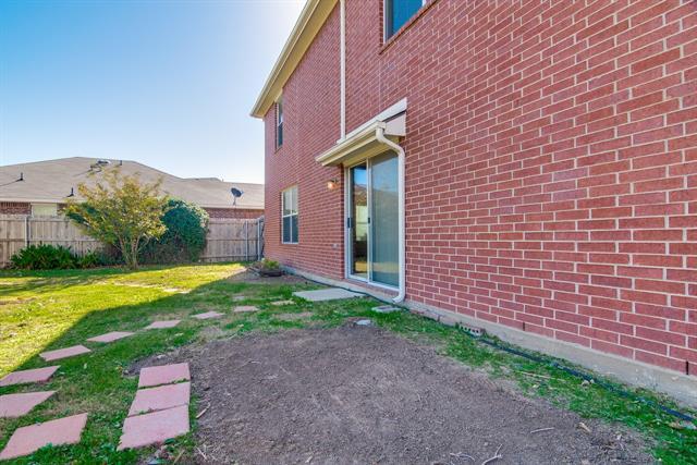 Building Photo - 8211 Leaning Oak Ct