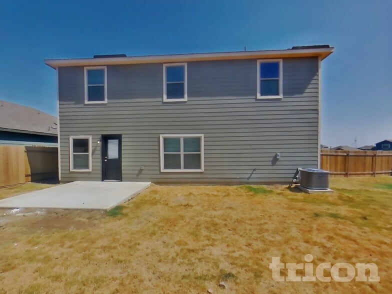 Building Photo - 206 Lewis Ln