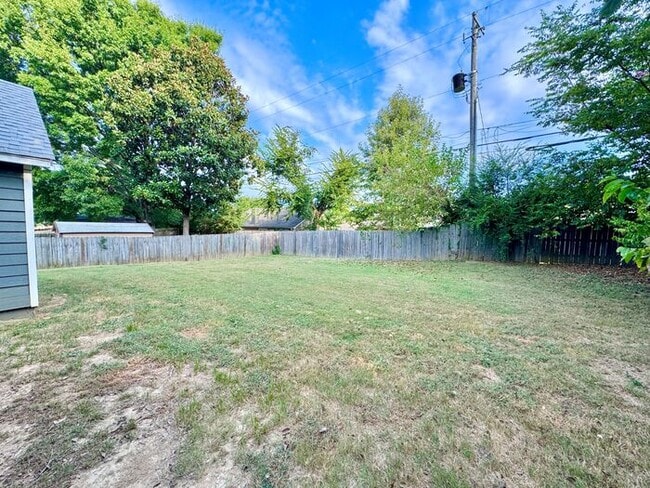 Building Photo - 7050 Presmond Rd