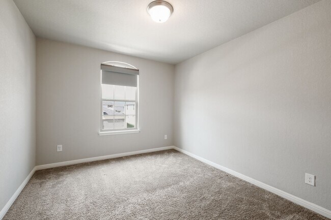 Building Photo - Where Style Meets Function in a Prime Setting