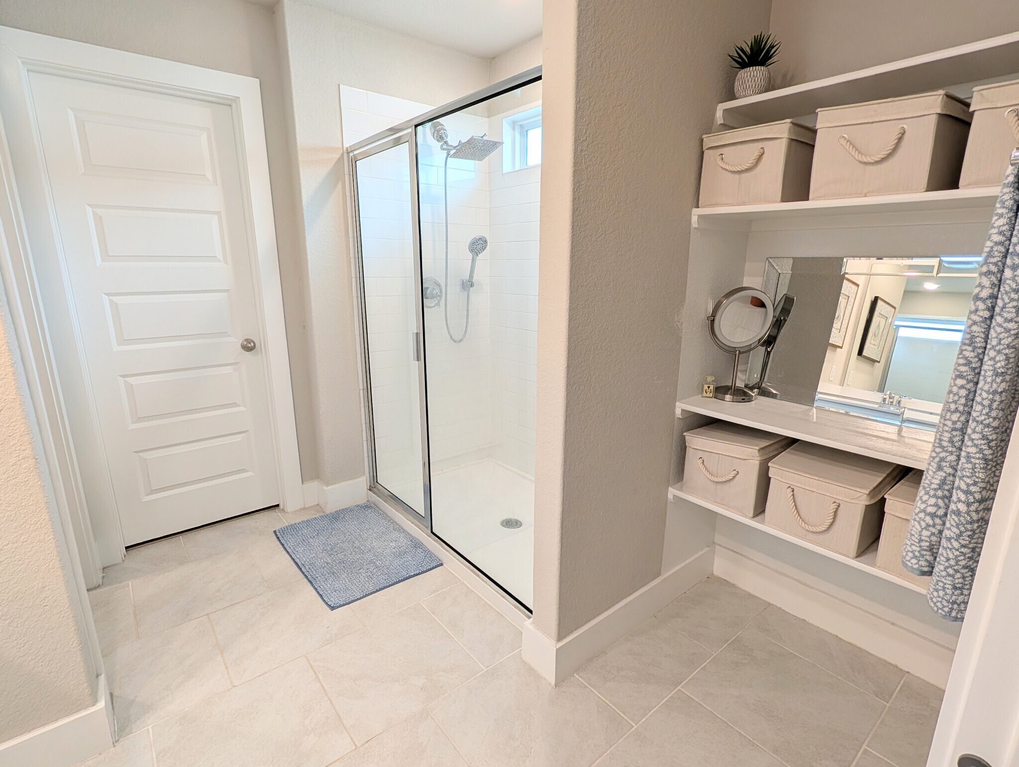 Building Photo - 5627 Jewel Curv