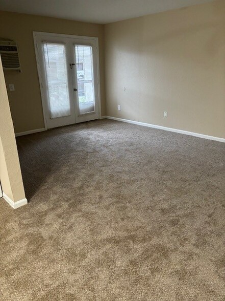 Building Photo - 5123 Ryan Rd