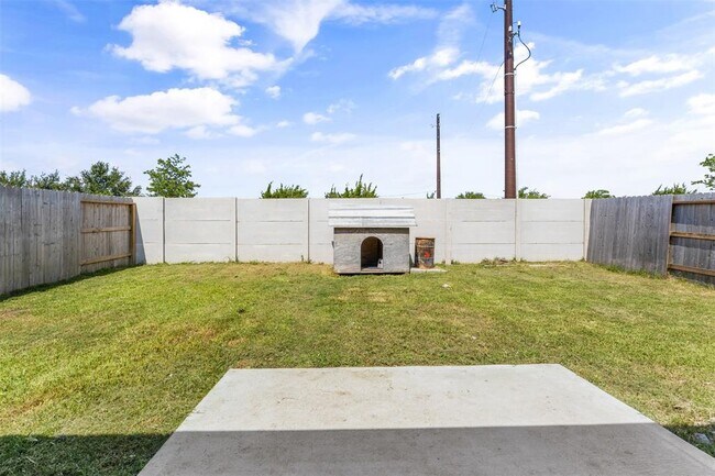 Building Photo - 9311 Sierra Pt Wy