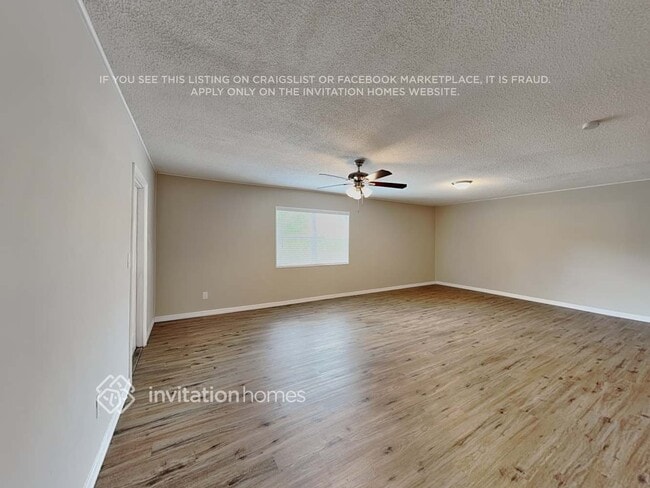 Building Photo - 1720 Newton St