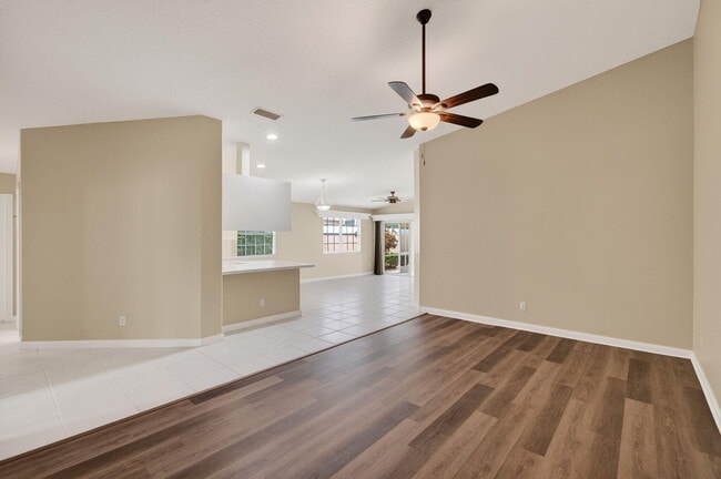 Building Photo - 8148 Montserrat Pl